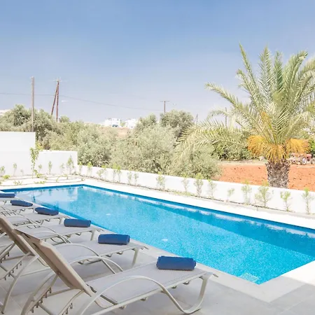 Neue 3 Schlafzimmer Mit Pool In Σπίτι διακοπών Πρωταράς