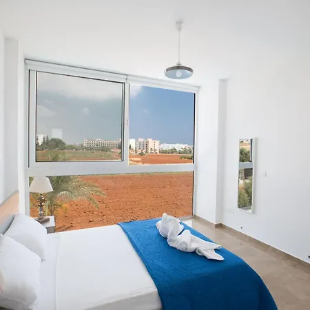 בית נופש Neue 3 Schlafzimmer Mit Pool In