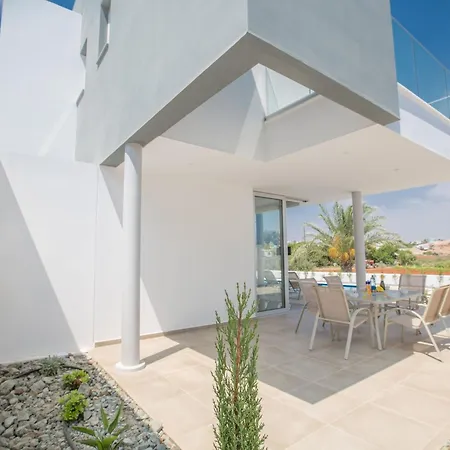 Neue 3 Schlafzimmer Mit Pool In Дом отдыха Протарас