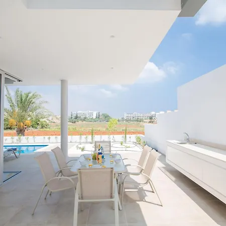 Дом отдыха Neue 3 Schlafzimmer Mit Pool In *