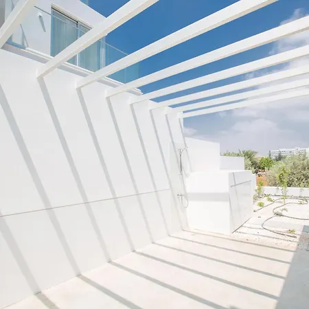 Feriehus Neue 3 Schlafzimmer Mit Pool In Protaras